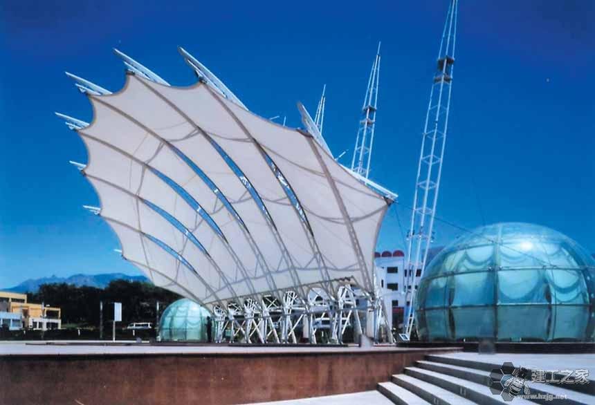 高邮车棚膜结构网架